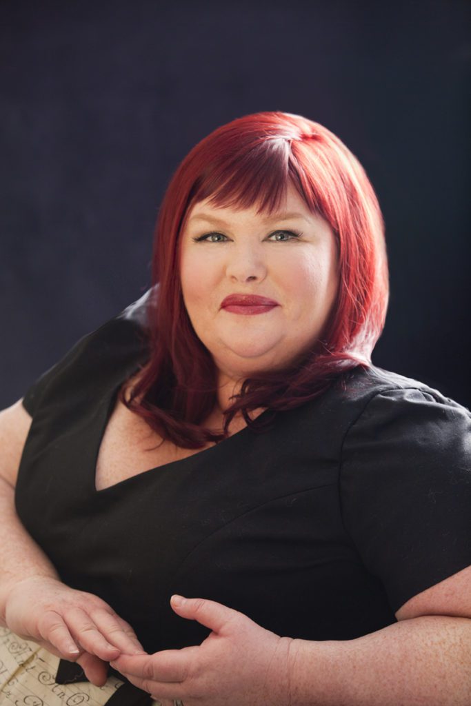O fenômeno criado por Cassandra Clare